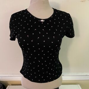 NWT - SET OF 2 CROPPED FLOWER SHIRTS